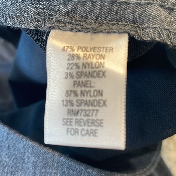 Croft & Barrow tummy control pull on pant sz 10 Regular straight. New with tags - Picture 10 of 10